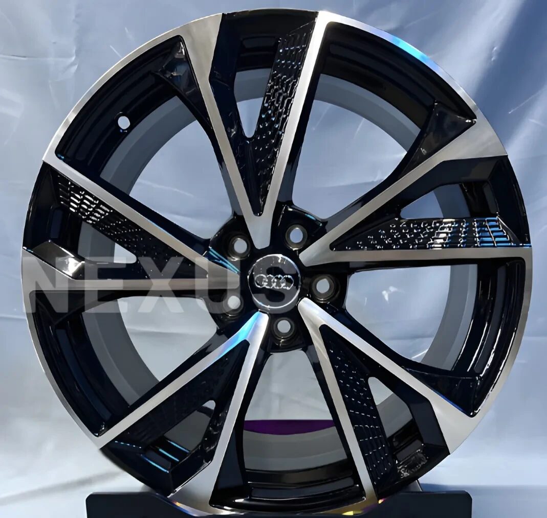 Литой диск Audi Style RS7 R19 8.5J PCD5x112 ET35 DIA66.45 Gloss BF