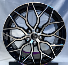 Литой диск Vossen HF2 R18 8J PCD5x112 ET38 DIA66.45 GlossBF